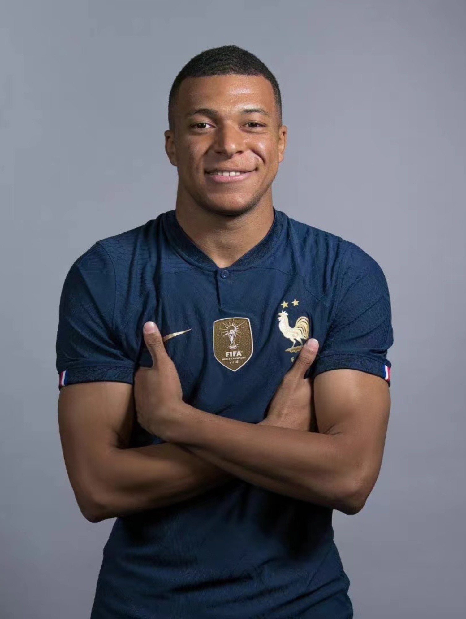 德天空：利物浦正在认真运作冬窗签塞门约，解约金7000万欧元（据德天空报道，利物浦正全力推进冬窗引进塞门约，解约金约7000万欧元）