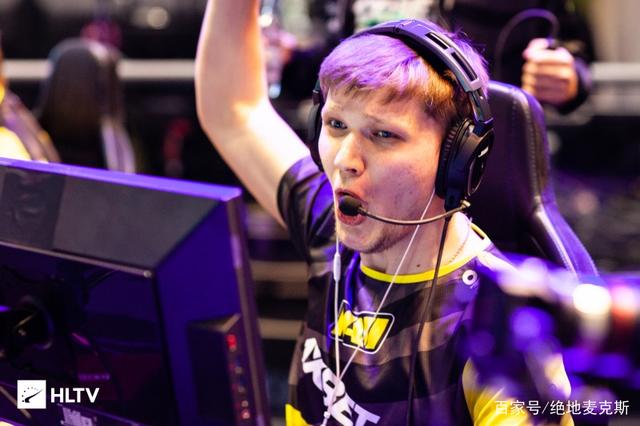 两名中路选手隐身，顶路选手激烈。Poby 进行了关键的操作，击败了 ThunderTalk Gaming ，并赢得了第一场比赛