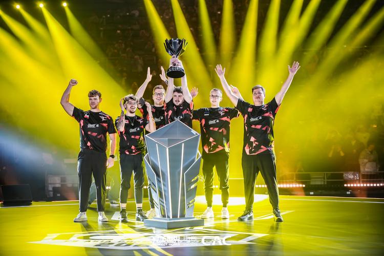 chopper：Vitality是目前Top1战队，我们的微观层面出现问题